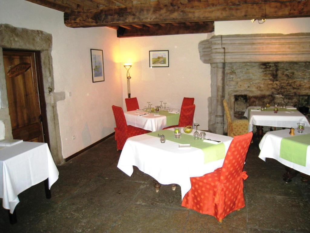 Auberge Du Vernay Charette  Ngoại thất bức ảnh
