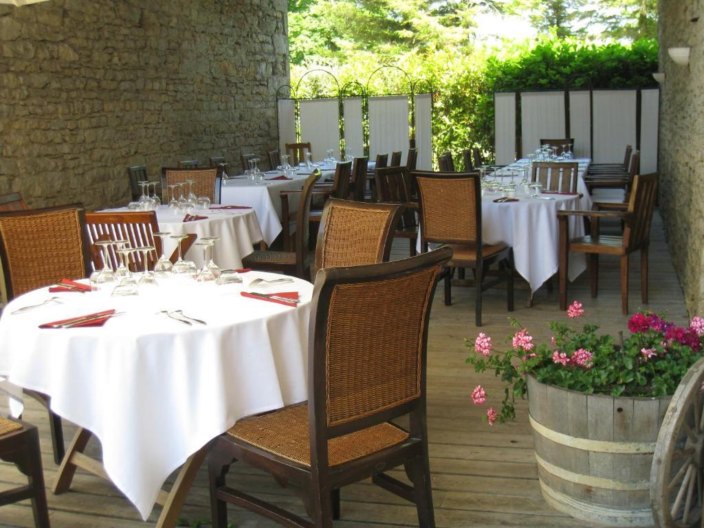 Auberge Du Vernay Charette  Ngoại thất bức ảnh